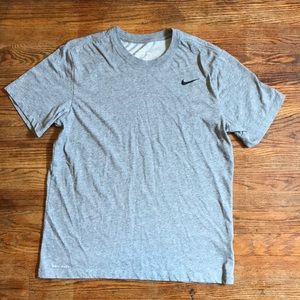 Men’s Nike T-shirt